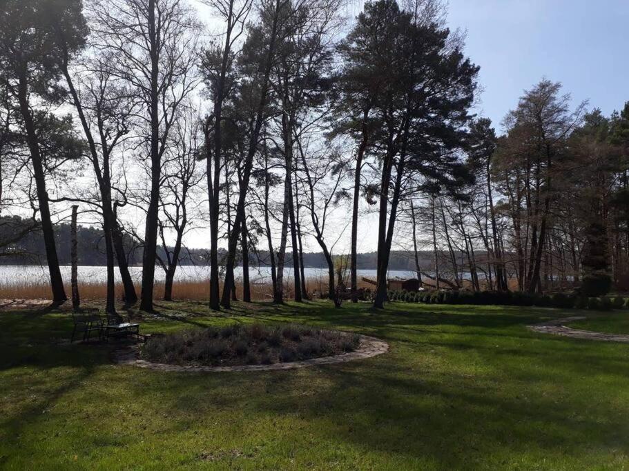 Penthouse Bernd Im Waldschloesschen Direkt Am See Wendisch Rietz Luaran gambar