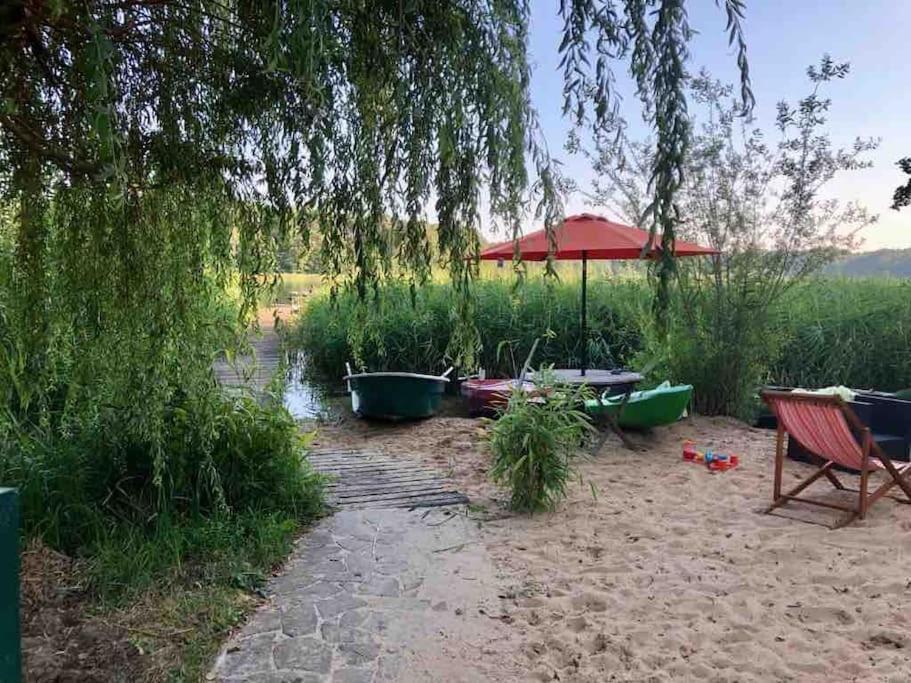 Penthouse Bernd Im Waldschloesschen Direkt Am See Wendisch Rietz Luaran gambar